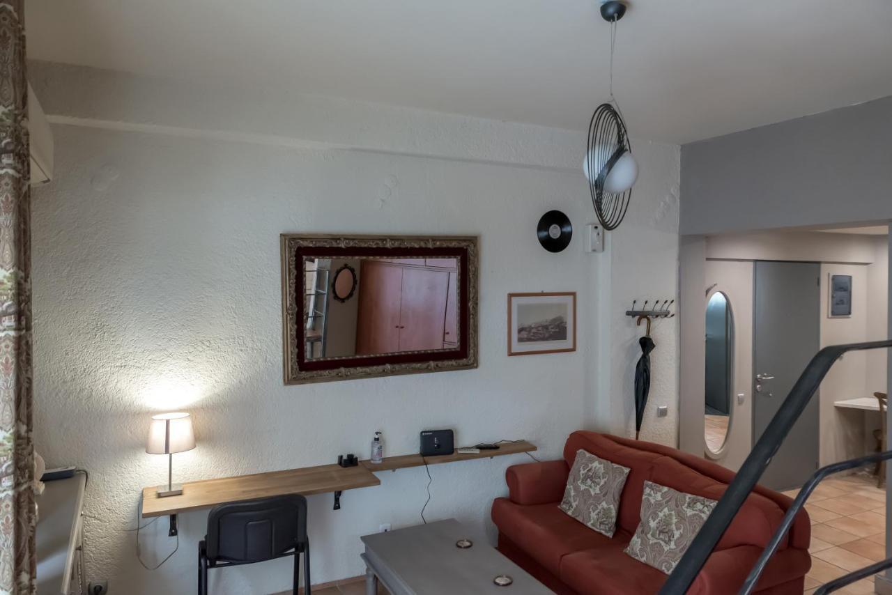 The Heart Of Plaka Apartment Athens Luaran gambar