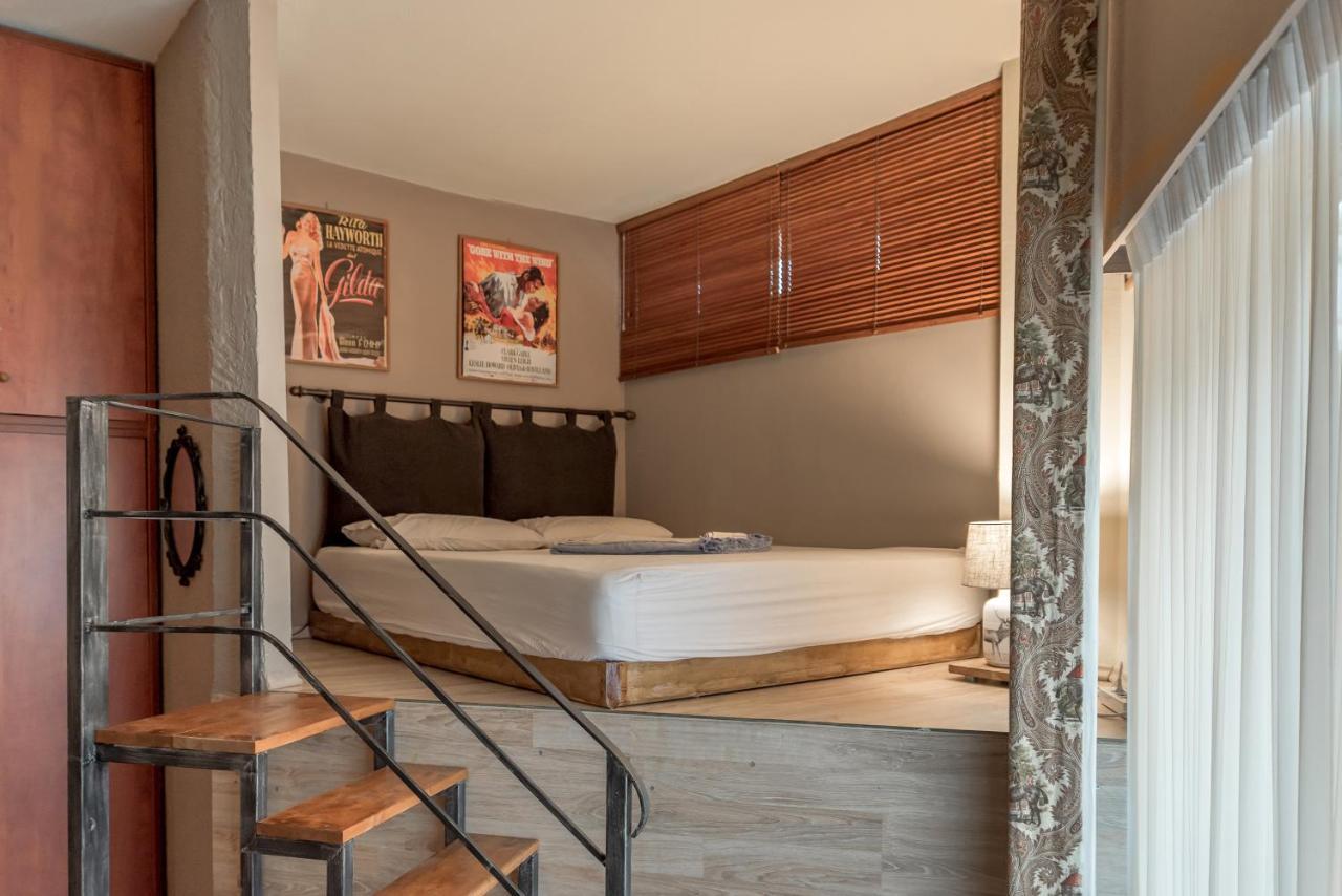 The Heart Of Plaka Apartment Athens Luaran gambar