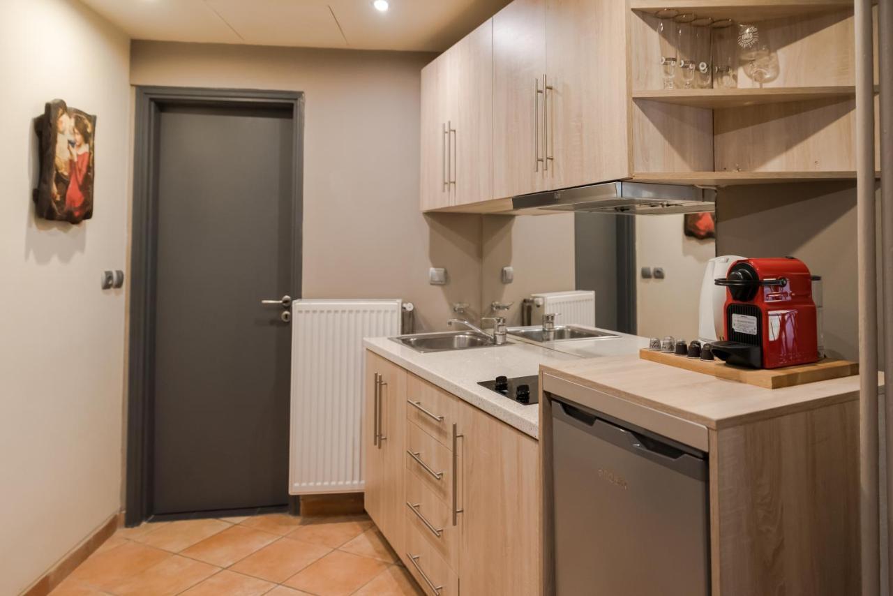 The Heart Of Plaka Apartment Athens Luaran gambar
